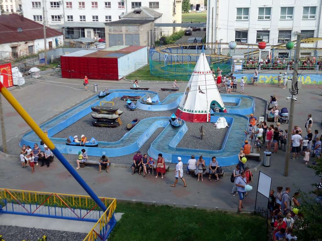 Потешный двор