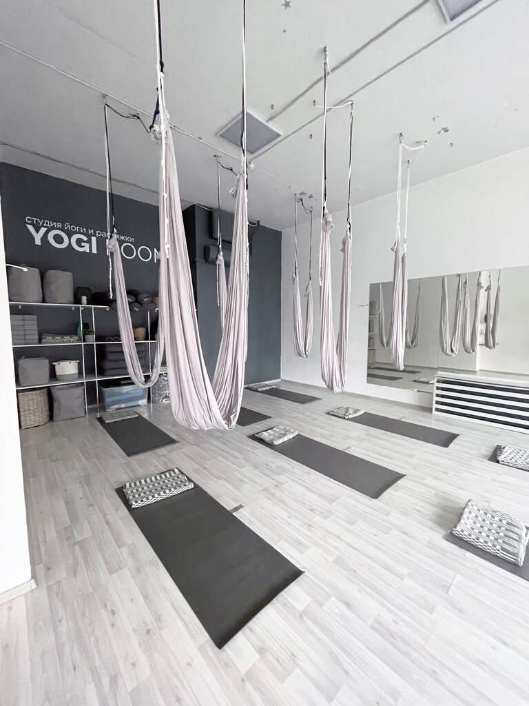 YogiRoom Оптиков, 34