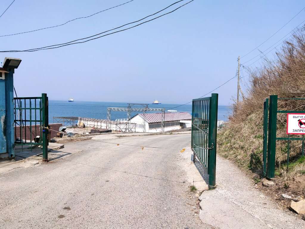 Море