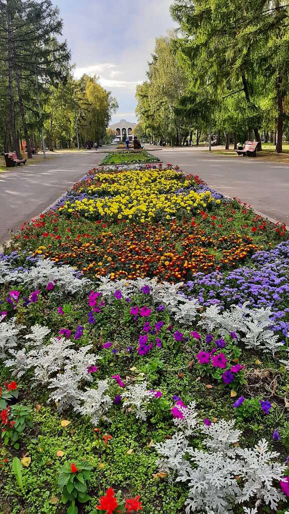 Набережная Кировского района