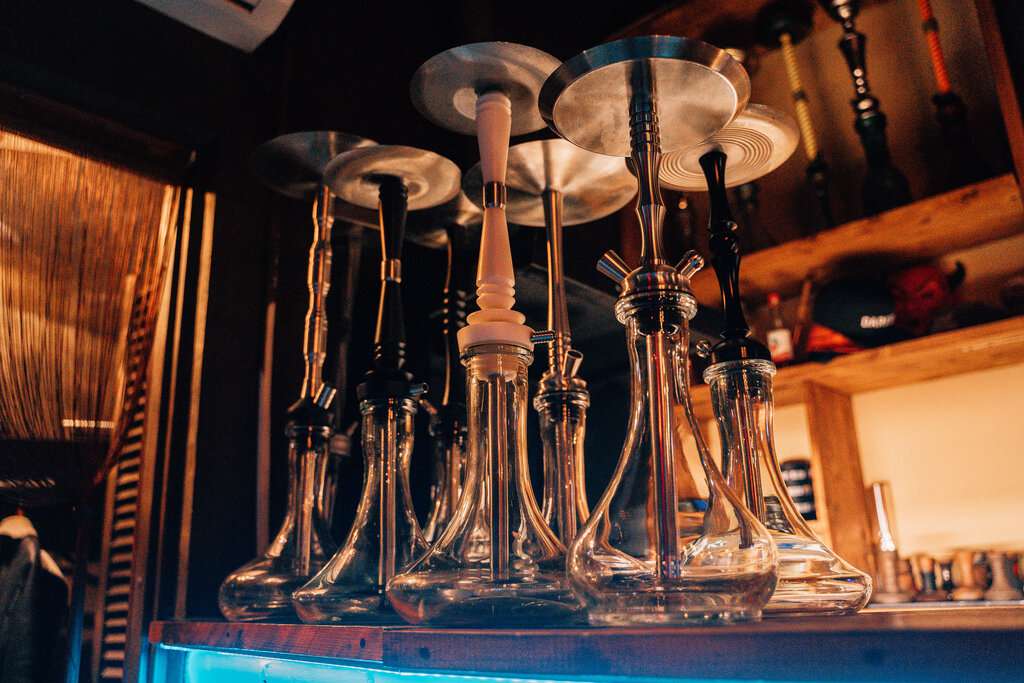 P. S. Lounge bar