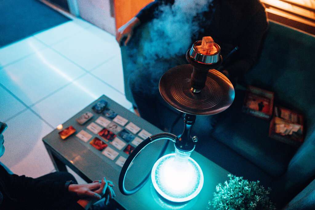 P. S. Lounge bar