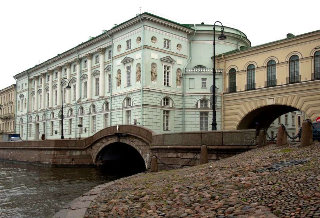 Зимний дворец