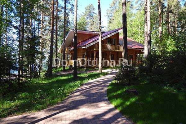 Изумрудное