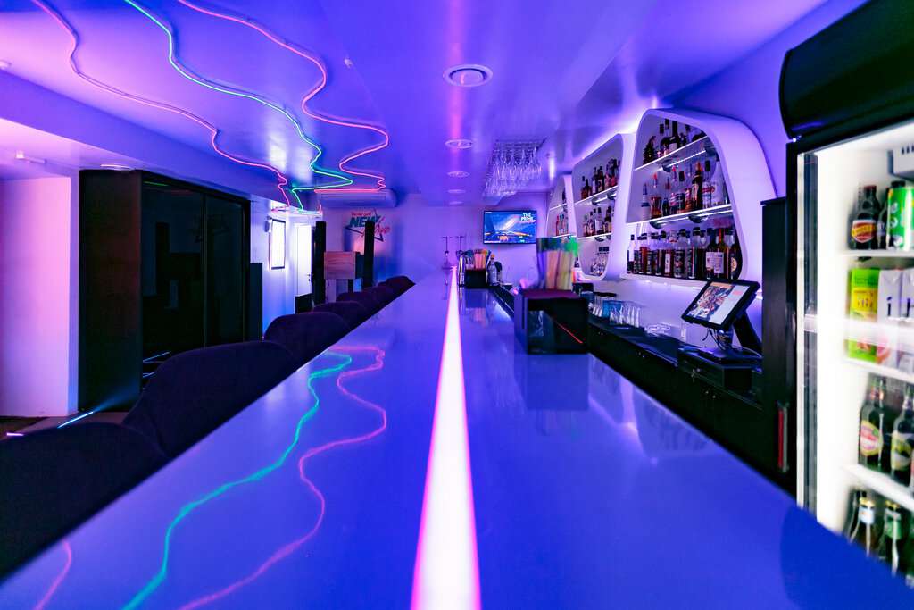 New Wave Bar