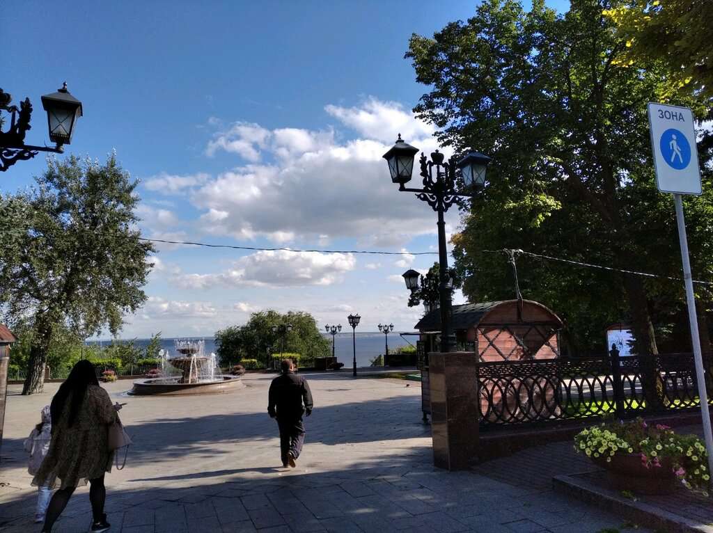 сквер Новый венец
