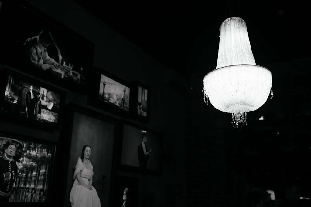 Постмодерн рюмочная Авантюры