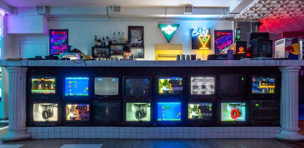 Diskette Lounge