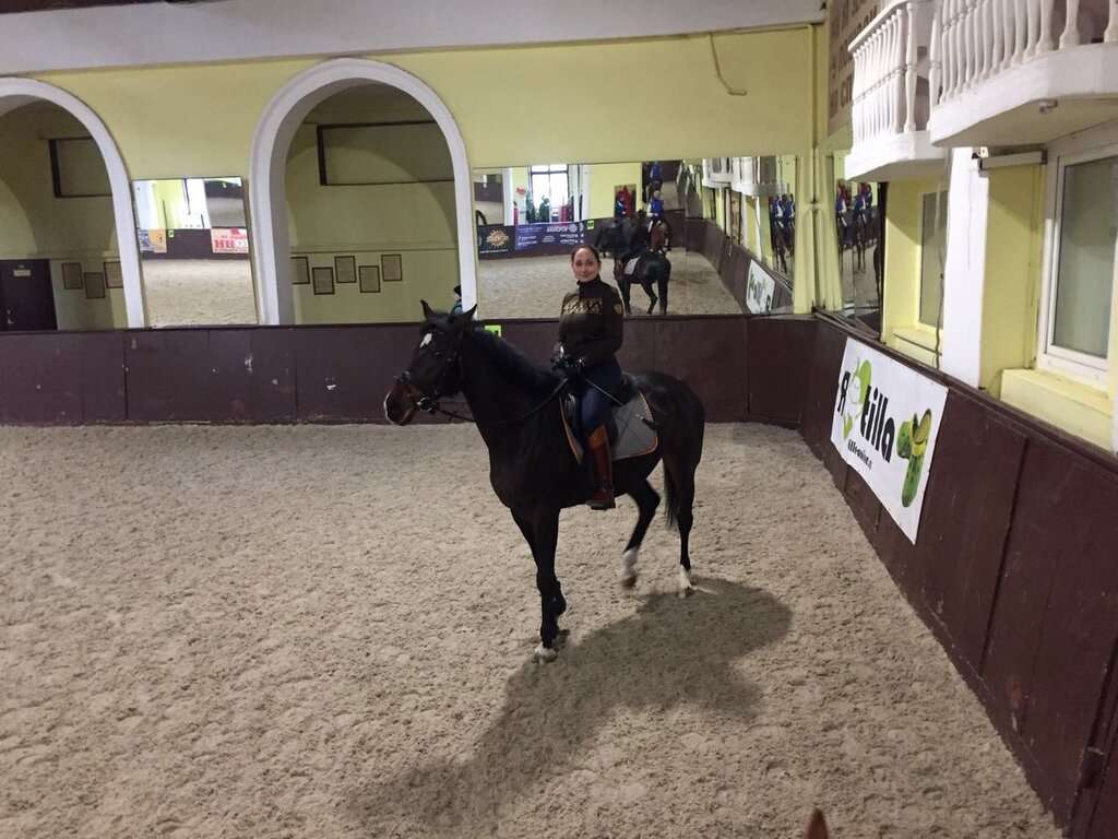 Конно-спортивный клуб Измайлово